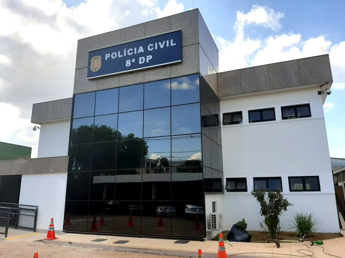 Homem é detido após levar ônibus e dirigir de forma perigosa no Distrito Federal