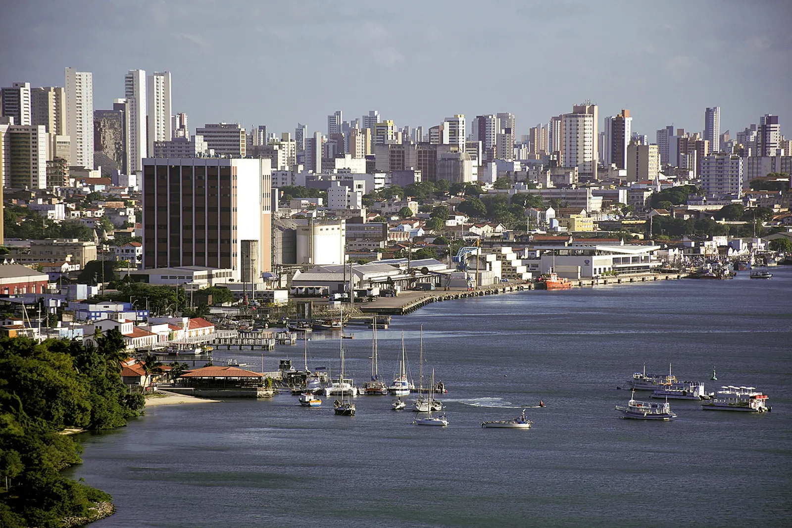 Dragagem do Porto de Natal remove 1,2 milhão de metros cúbicos na primeira fase