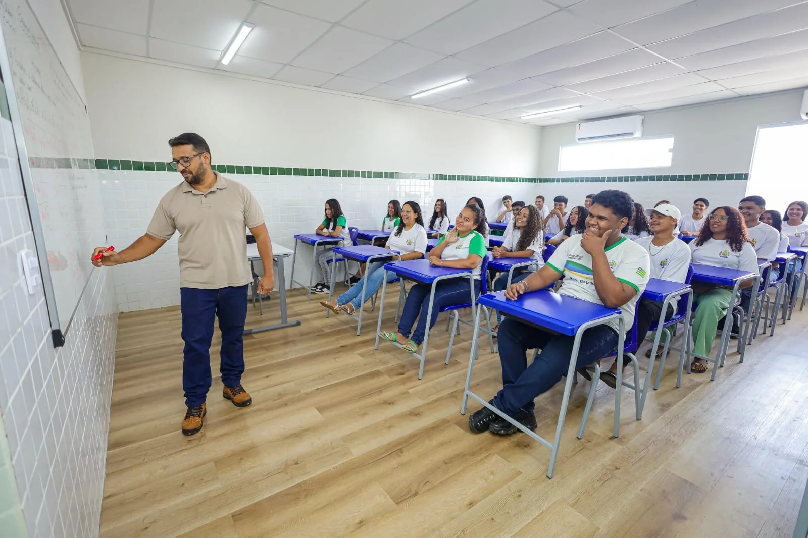 Prova Nacional Docente terá 625.954 inscritos e duração de 5 horas e 30 minutos