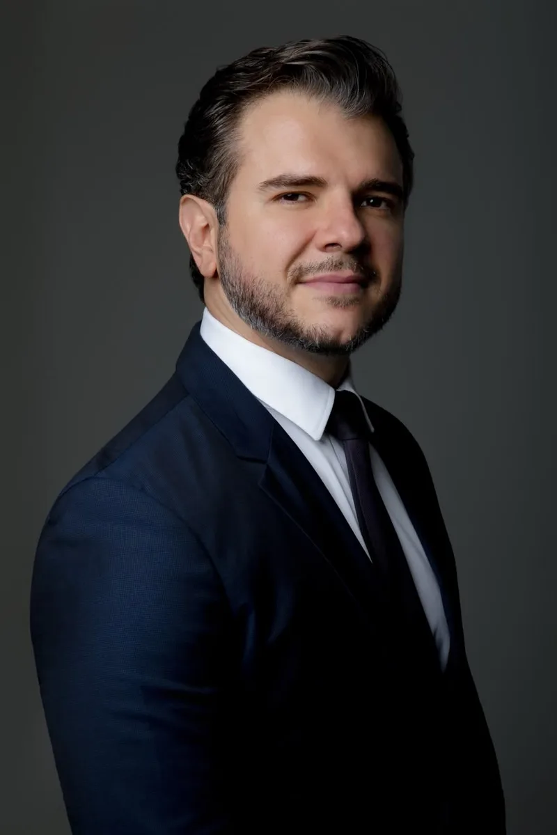 Juiz destaca realidade social e prática jurídica na formação de magistrados