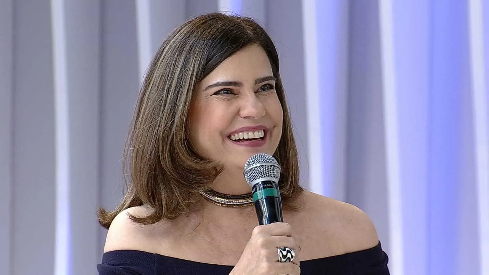 Mayara Magri fala sobre novo ensaio sensual aos 64 anos