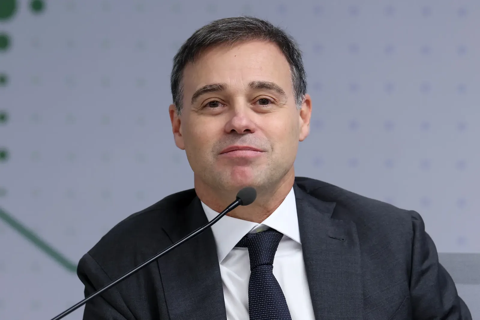TSE mantém reajuste de 15% no Bolsa Família após rejeitar ação de Zé Trovão