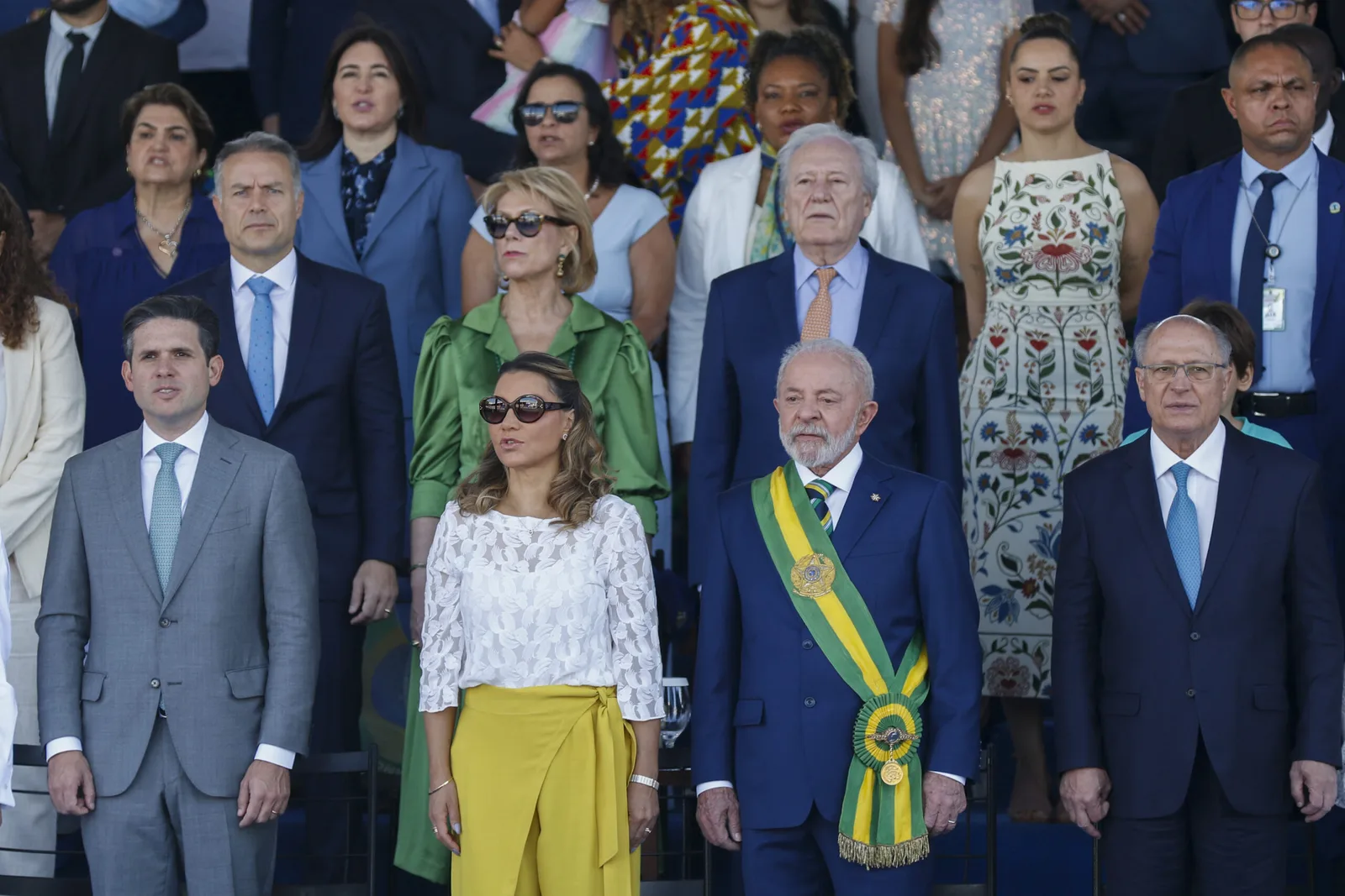 7 de Setembro reúne desfile em Brasília e ato bolsonarista em São Paulo