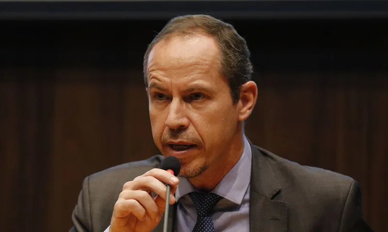 Cappelli afirma que Celina Leão seria favorecida por duelo com o PT no DF
