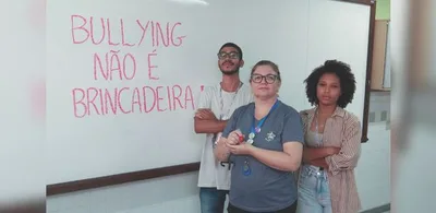 Pisa 2025 mede bullying, cyberbullying e uso de IA entre estudantes brasileiros