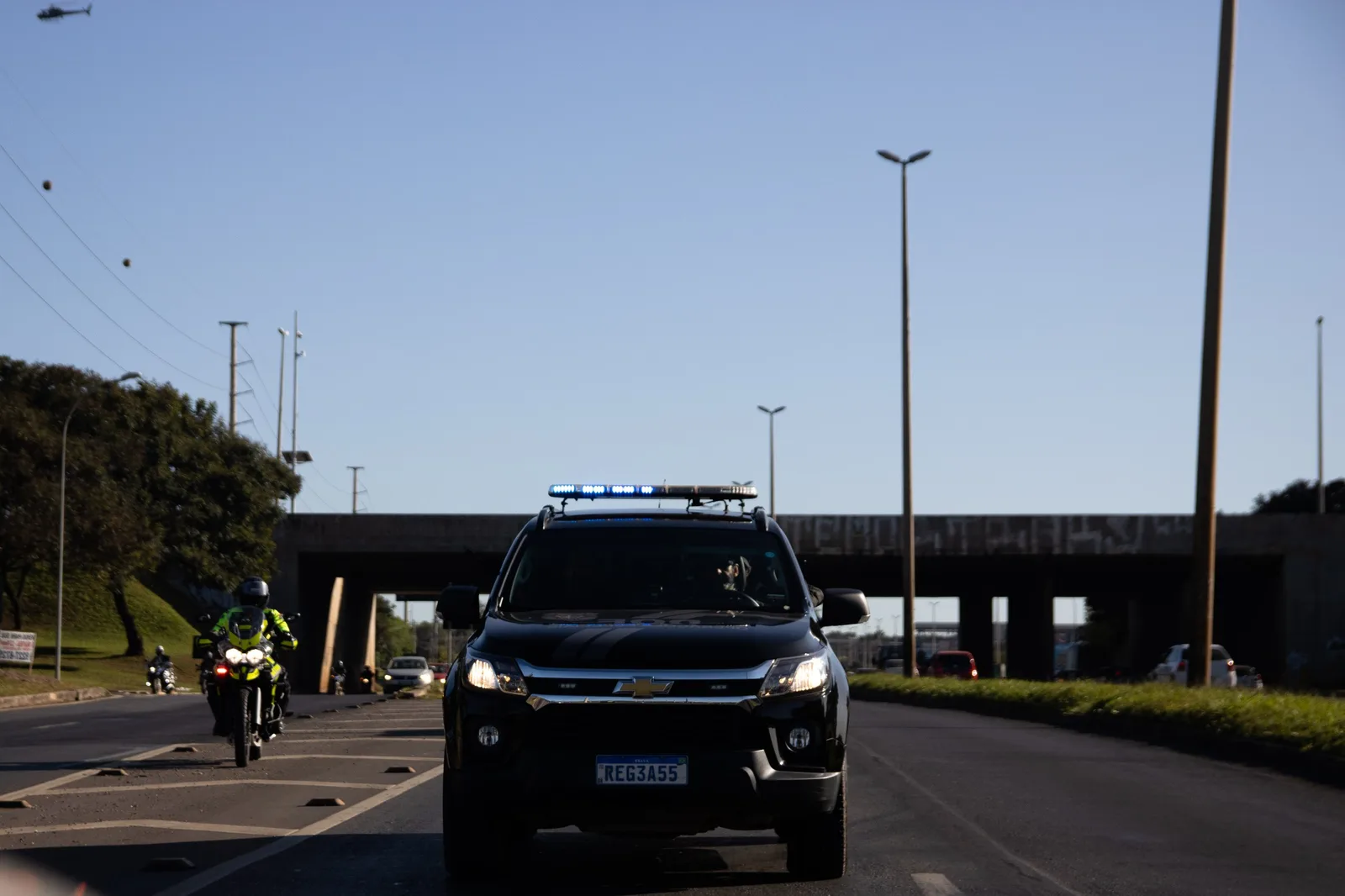 PCDF recolhe duas BMWs após investigação sobre manobras em Águas Claras