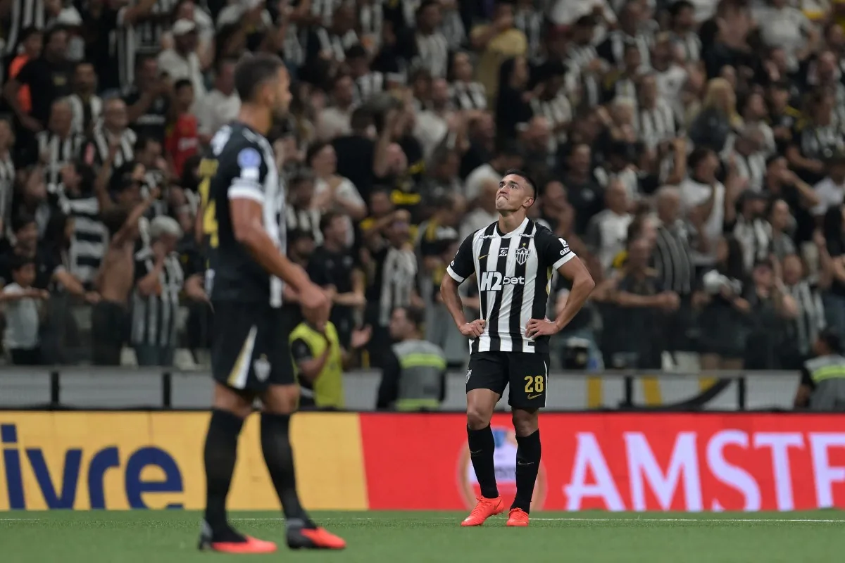 Cassierra encerra jejum, mas Atlético-MG fica no empate diante da Chapecoense