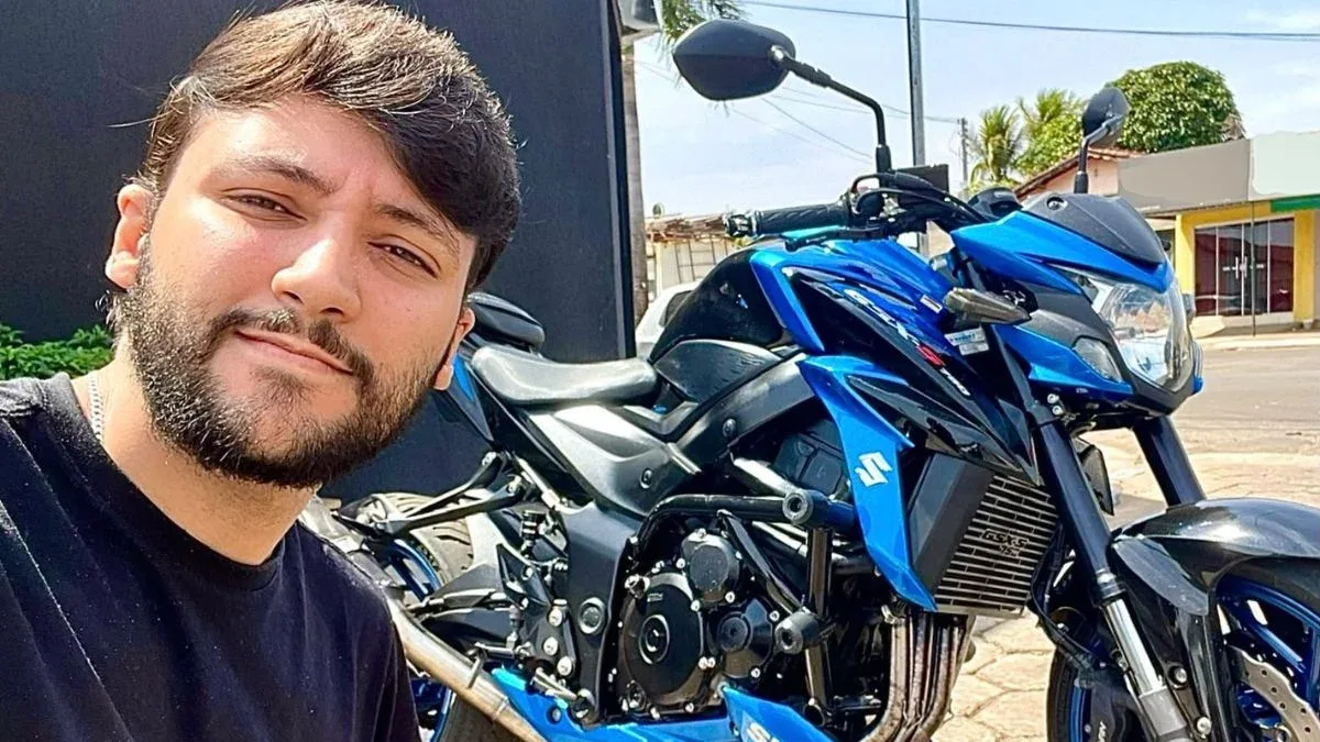 Barbeiro fica ferido e perde moto em incêndio após acidente em Itaberaí