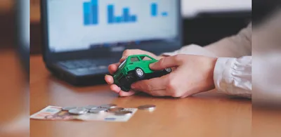 Financiamentos de veículos avançam, mas juros ainda restringem consumidores