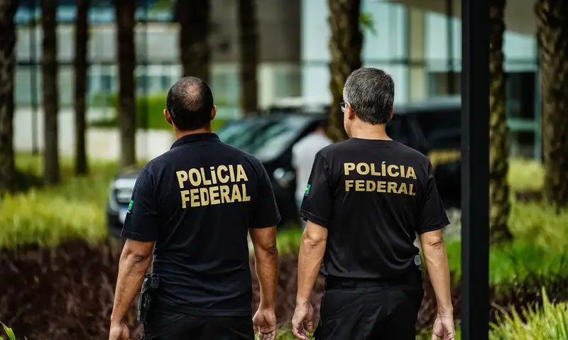 Computador e celular são apreendidos em investigação sobre nazismo em Valença