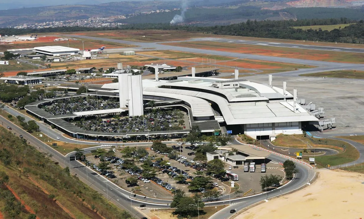 Interdição em pista cancela 45 voos no Aeroporto de Confins