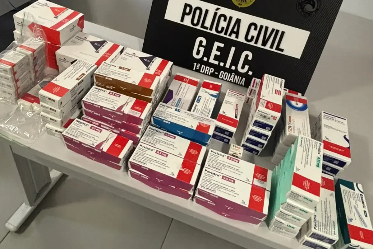 Polícia apreende remédios controlados em investigação sobre medicamentos falsificados em Goiás